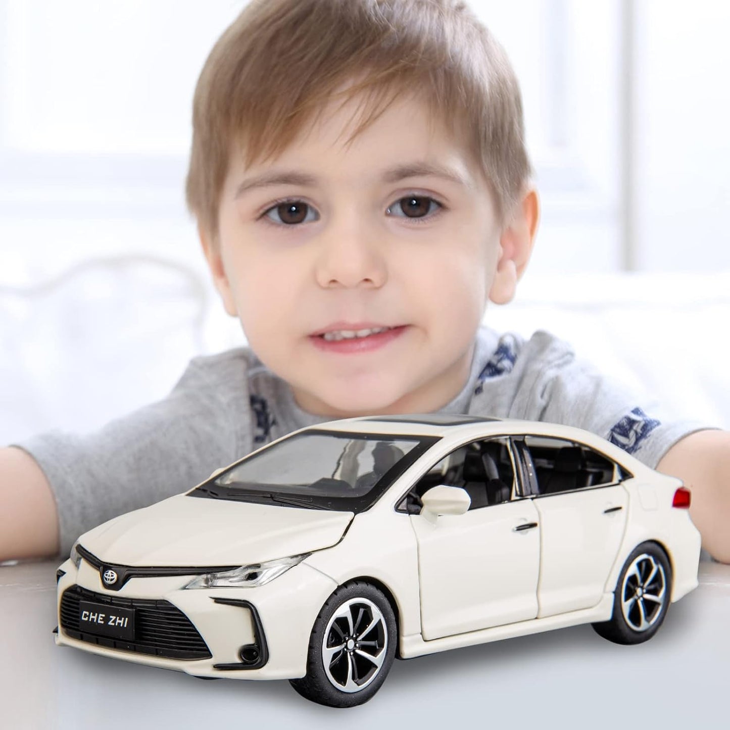 Toyota Corolla  1:32 Metal Diecast Car – Pull Back, Lights & engine Sounds, All Doors Open [White]